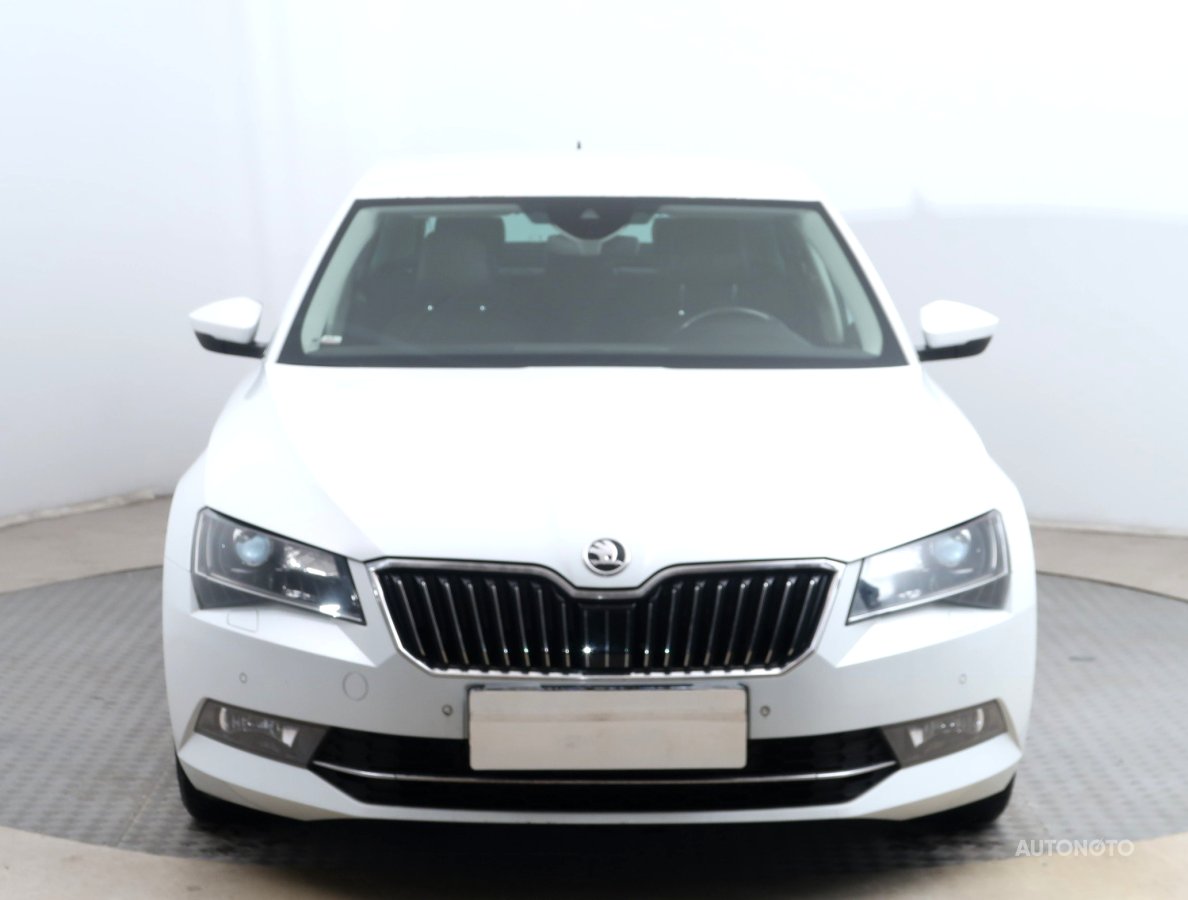 Škoda Superb, 2016 - pohled č. 2