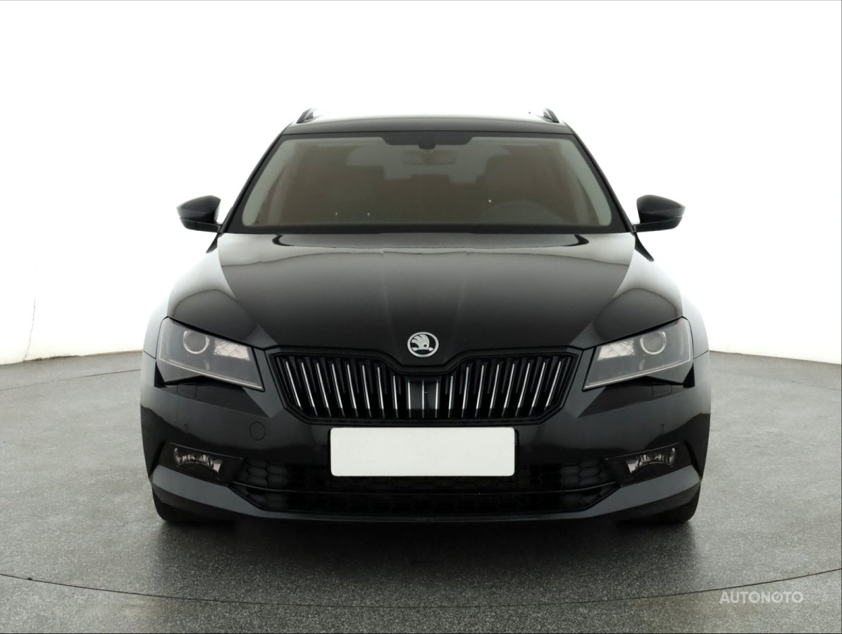 Škoda Superb, 2016 - pohled č. 2