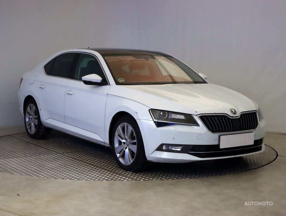 Škoda Superb, 2016 - celkový pohled