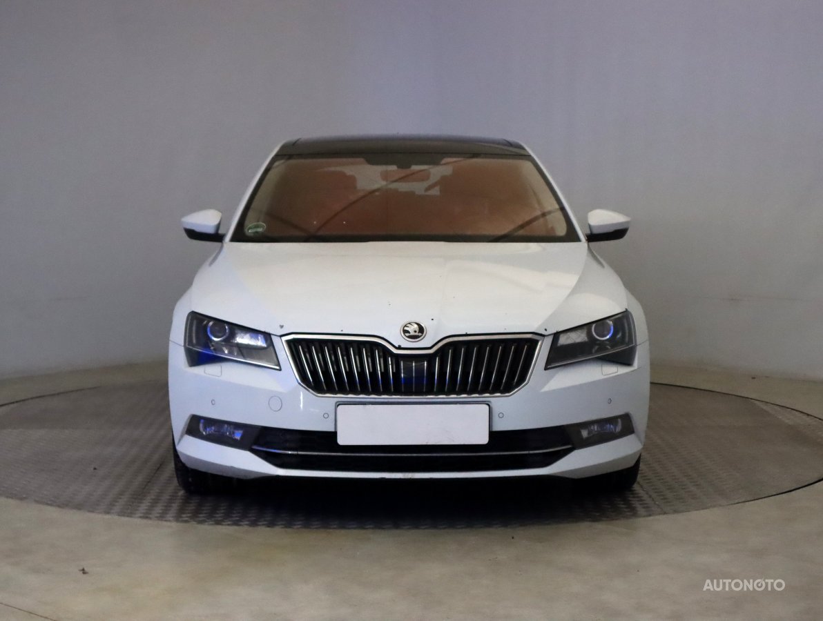 Škoda Superb, 2016 - pohled č. 2
