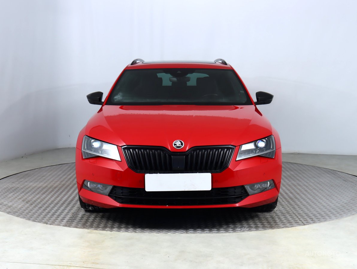 Škoda Superb, 2019 - pohled č. 2