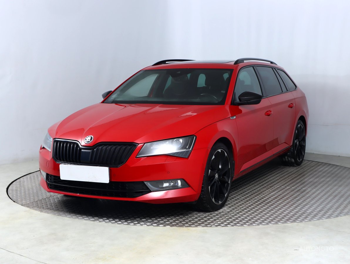 Škoda Superb, 2019 - pohled č. 3