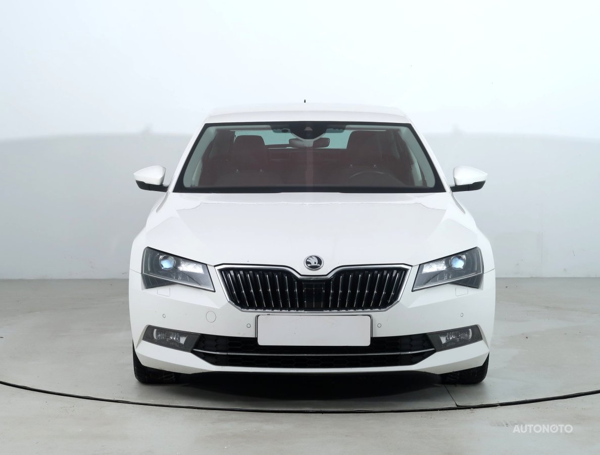 Škoda Superb, 2019 - pohled č. 2