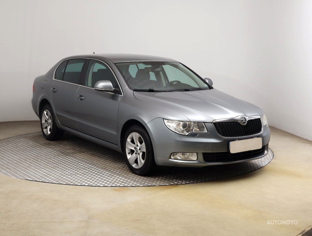 Škoda Superb, 2010 - celkový pohled