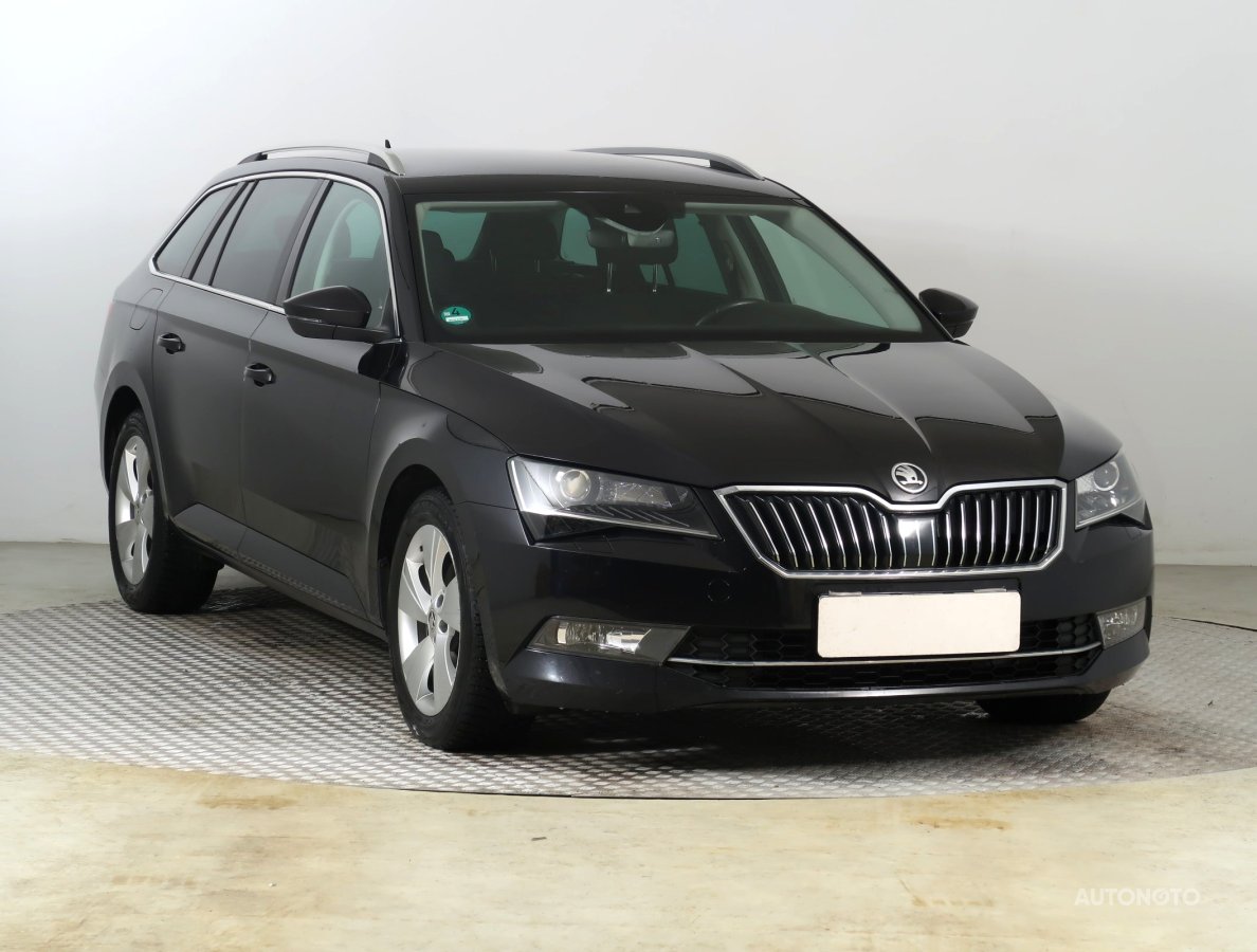 Škoda Superb, 2016 - celkový pohled