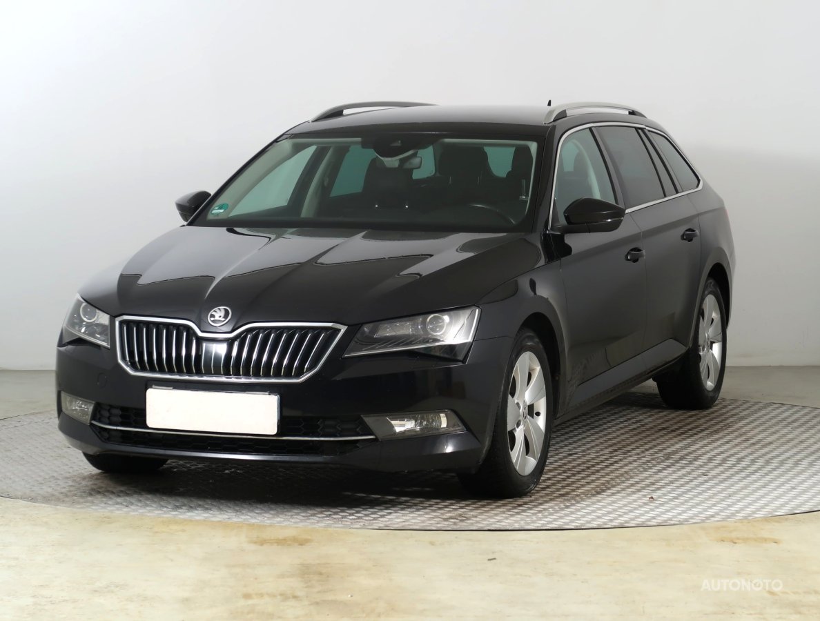 Škoda Superb, 2016 - pohled č. 3