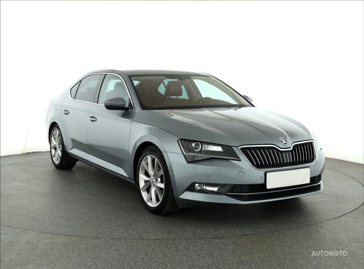 Škoda Superb, 2015 - celkový pohled