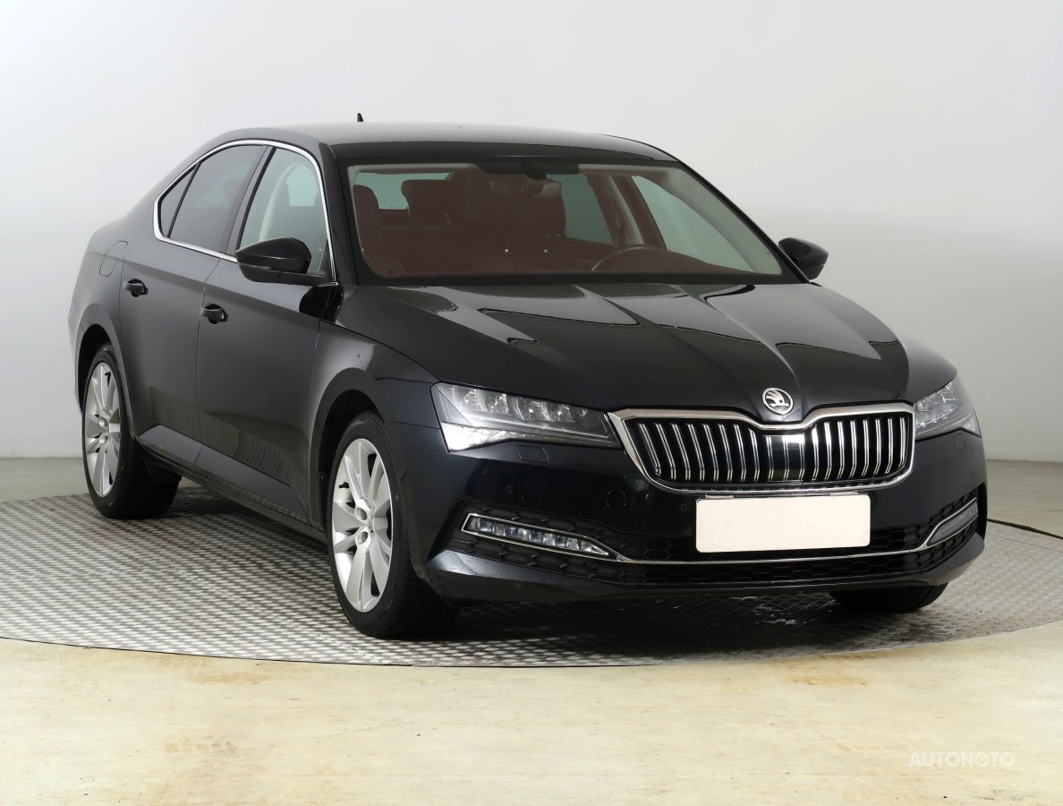 Škoda Superb, 2020 - celkový pohled