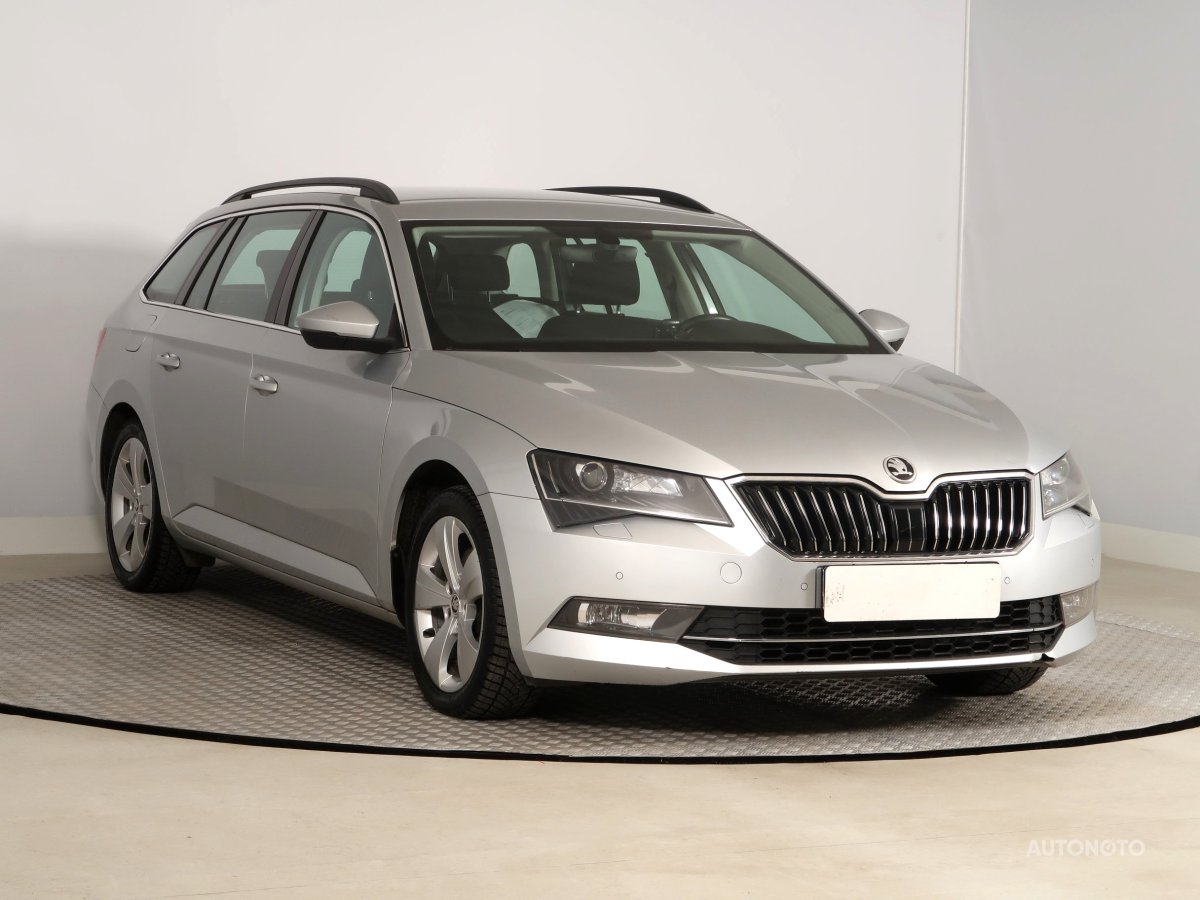 Škoda Superb, 2017 - celkový pohled