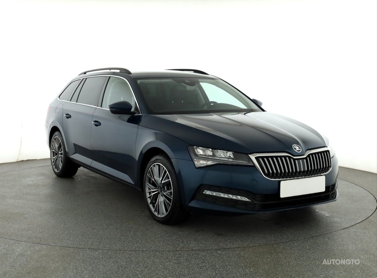 Škoda Superb, 2020 - celkový pohled
