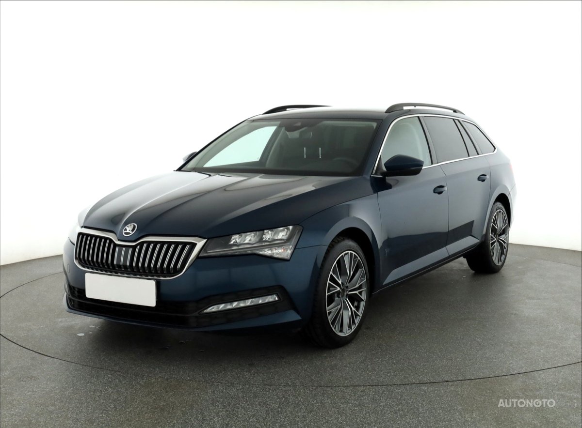 Škoda Superb, 2020 - pohled č. 3