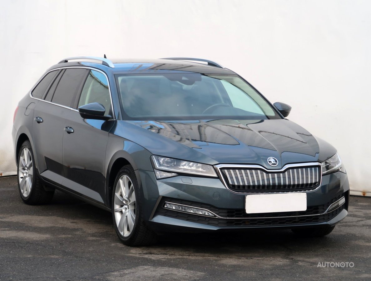Škoda Superb, 2020 - celkový pohled