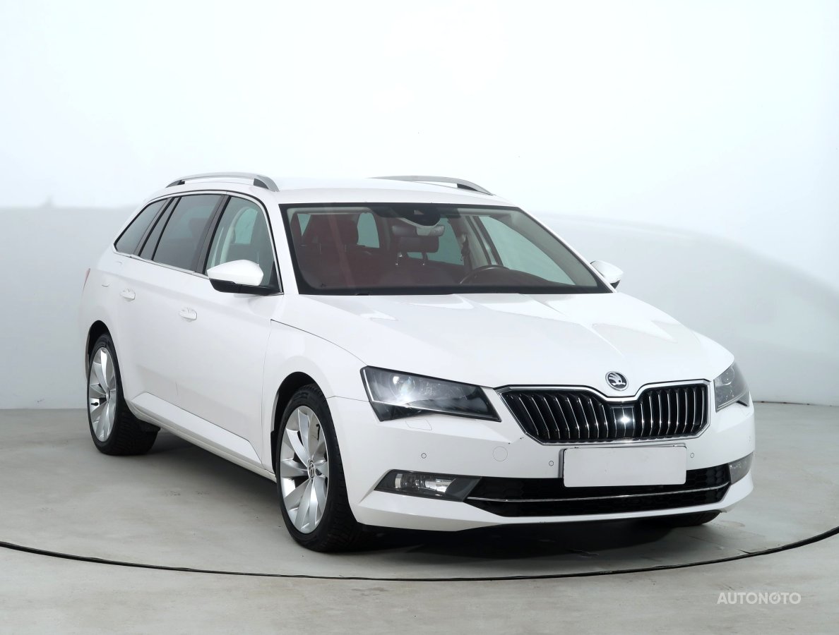 Škoda Superb, 2018 - celkový pohled