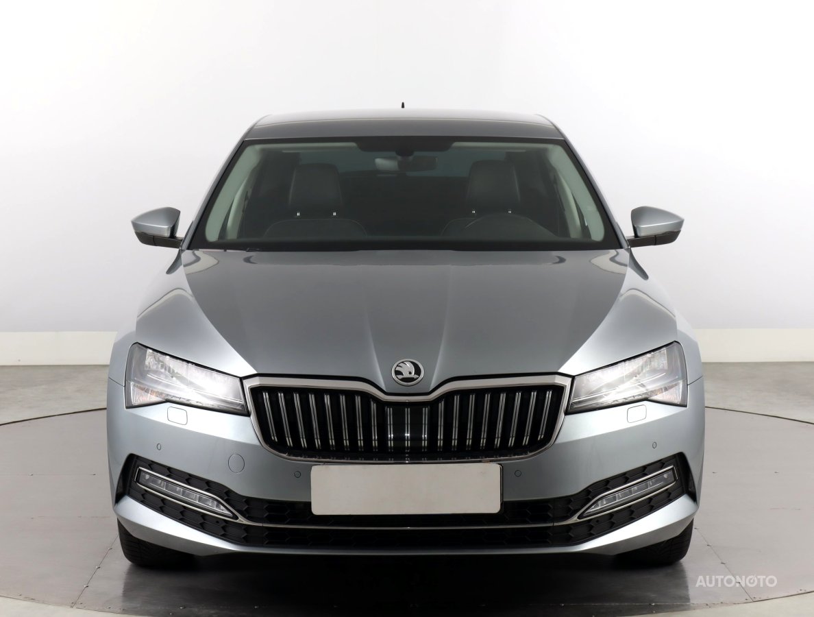 Škoda Superb, 2019 - pohled č. 2