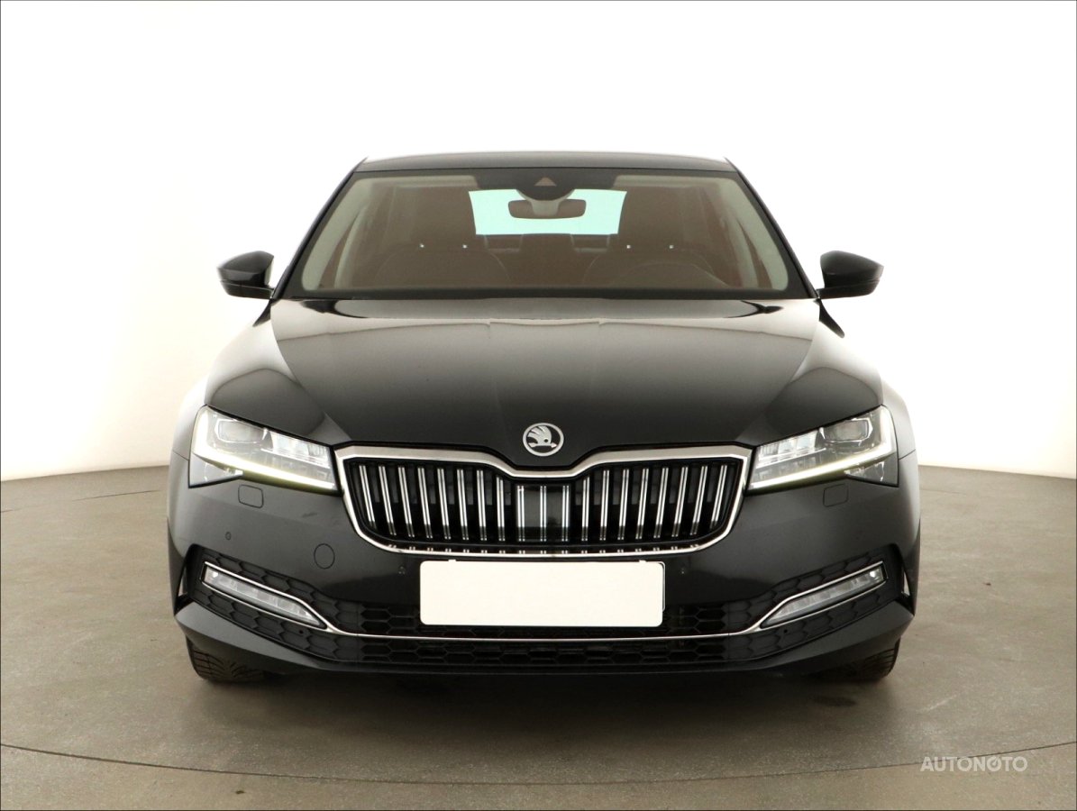 Škoda Superb, 2019 - pohled č. 2