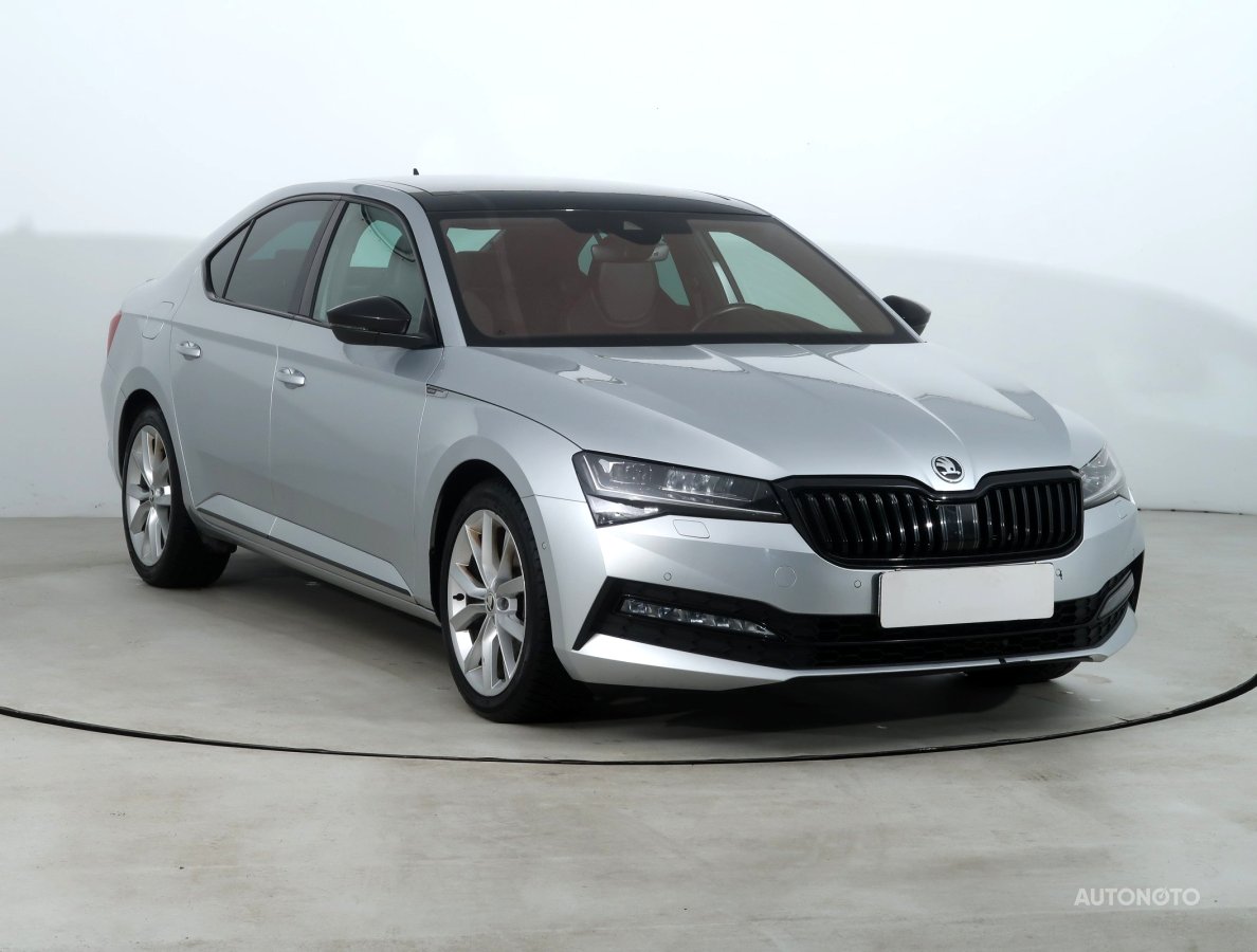 Škoda Superb, 2021 - celkový pohled