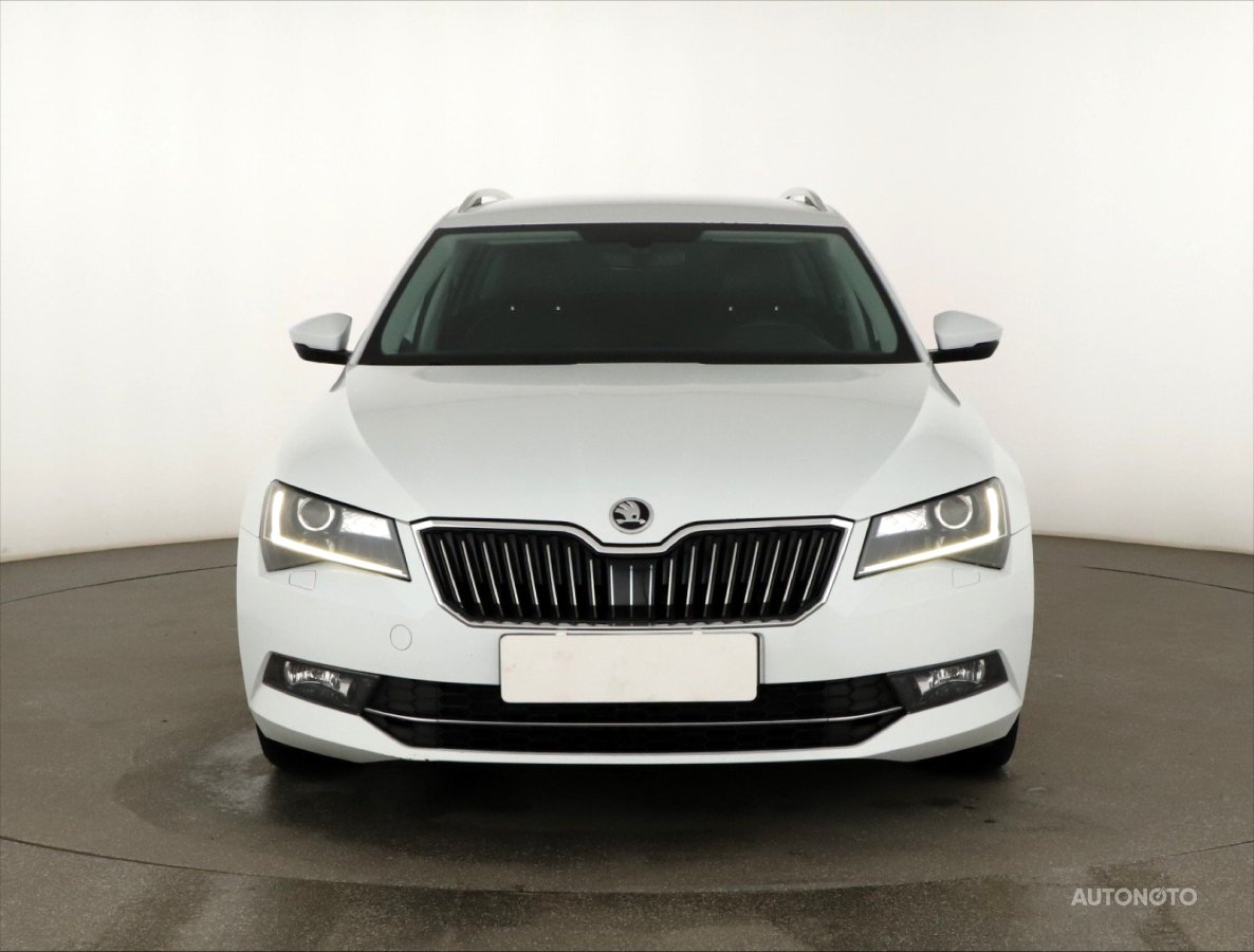 Škoda Superb, 2017 - pohled č. 2