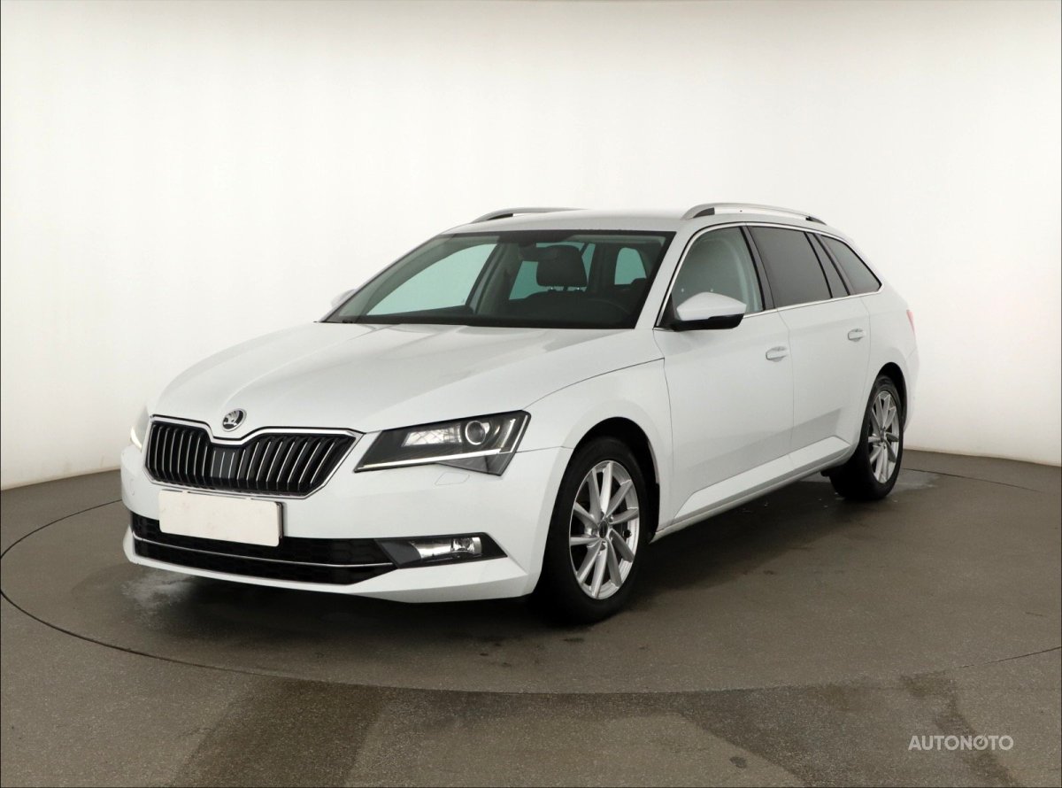 Škoda Superb, 2017 - pohled č. 3