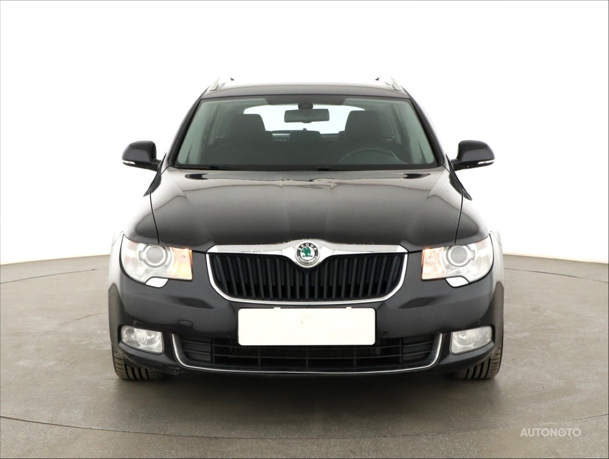 Škoda Superb, 2011 - pohled č. 2