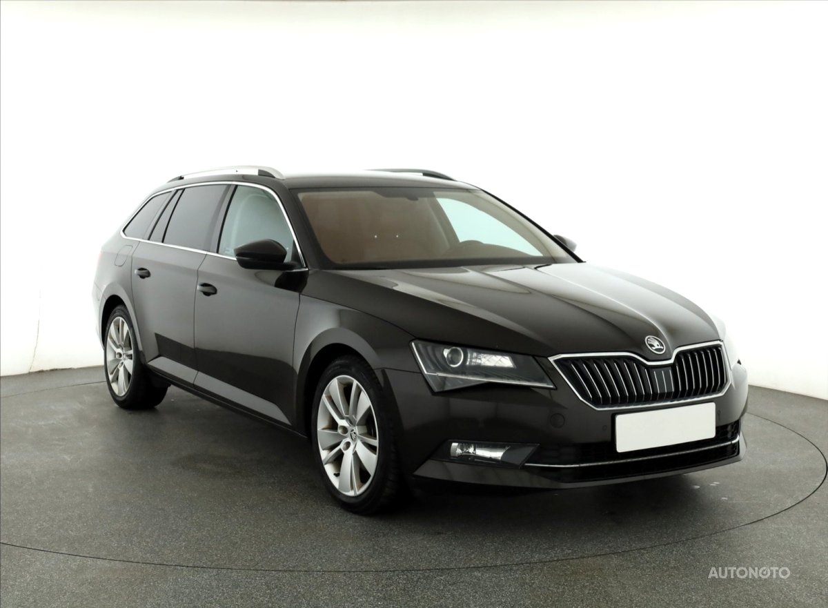 Škoda Superb, 2015 - celkový pohled