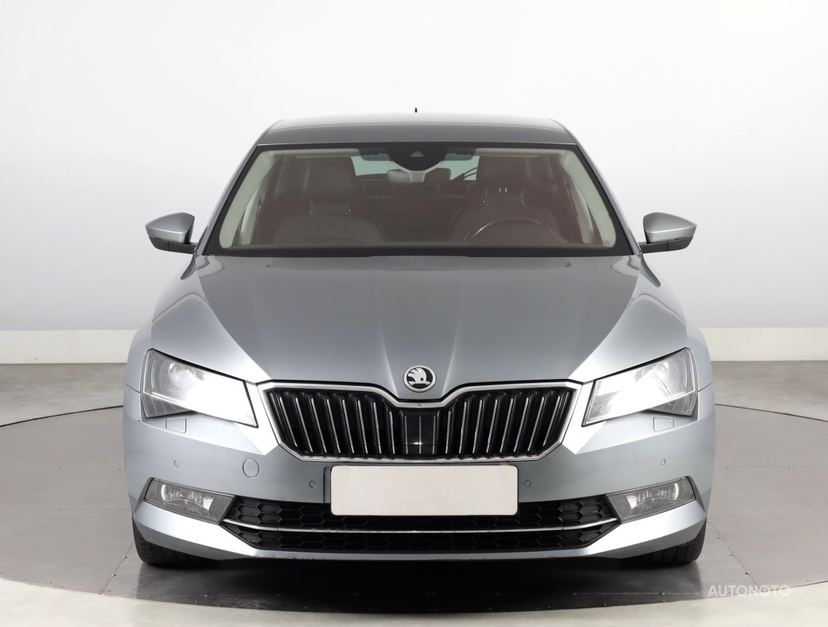 Škoda Superb, 2016 - pohled č. 2