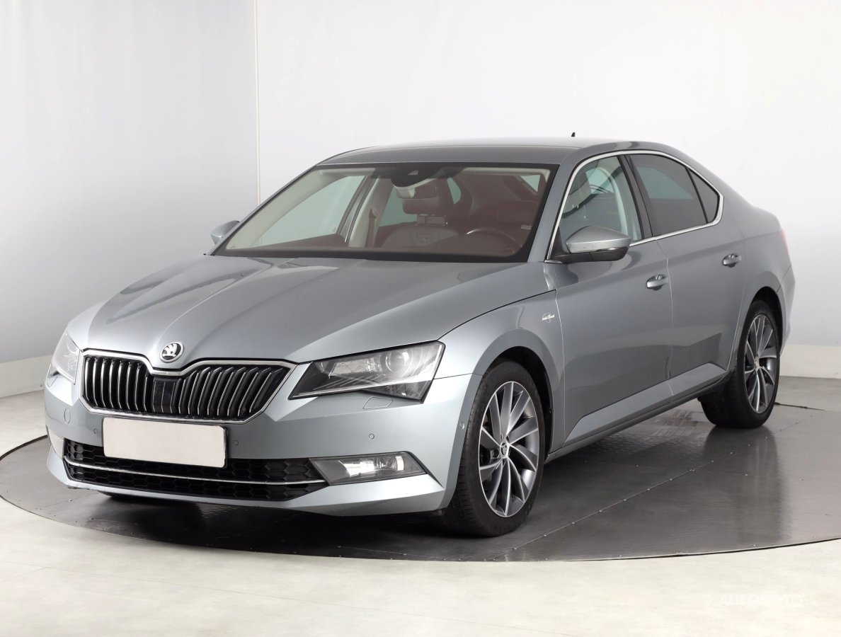 Škoda Superb, 2016 - pohled č. 3