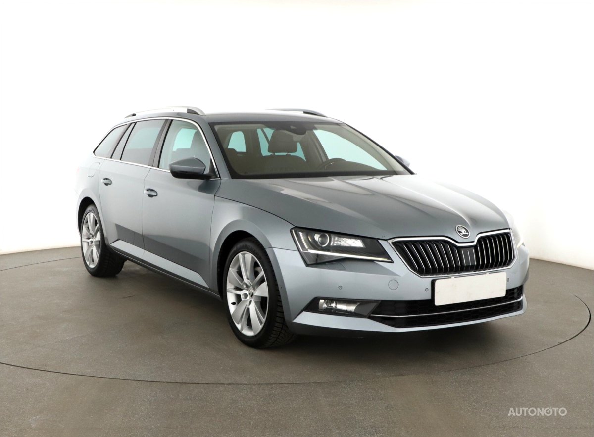 Škoda Superb, 2016 - celkový pohled