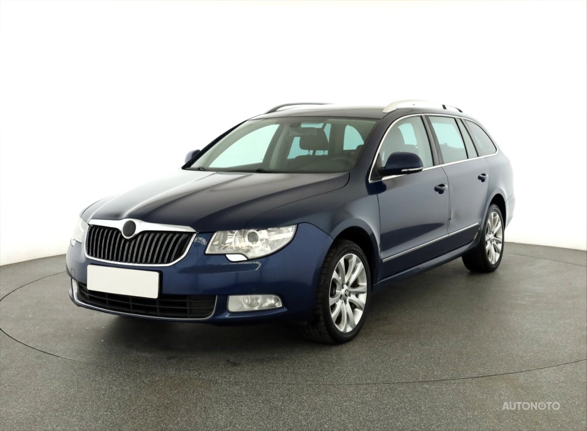 Škoda Superb, 2010 - pohled č. 3