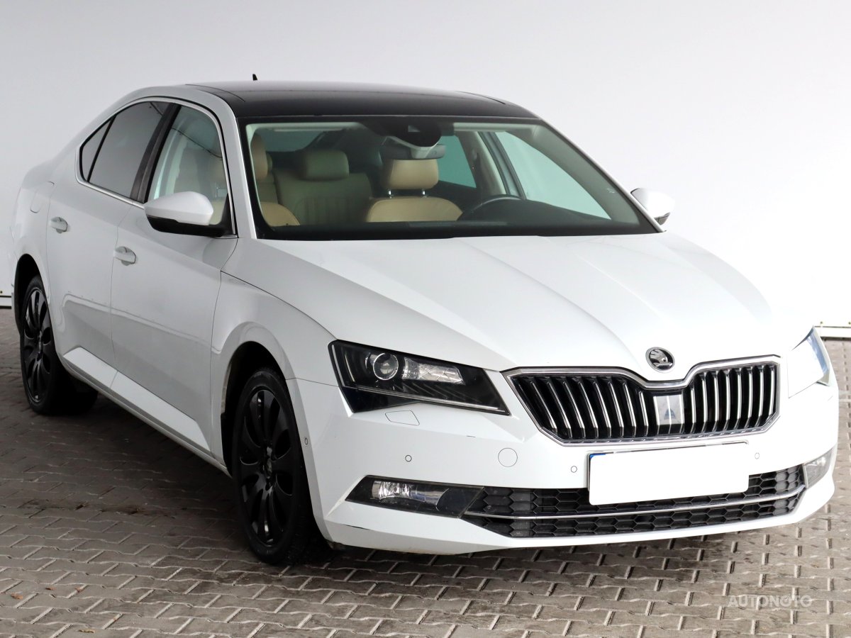 Škoda Superb, 2015 - celkový pohled