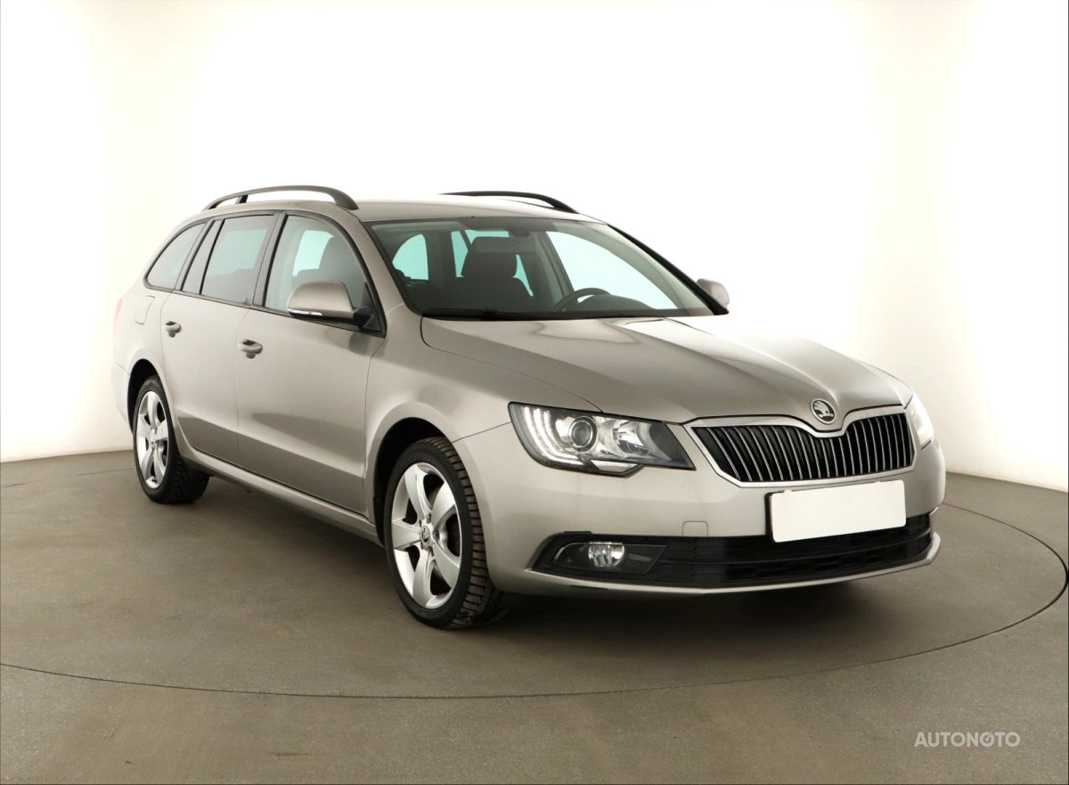 Škoda Superb, 2015 - celkový pohled