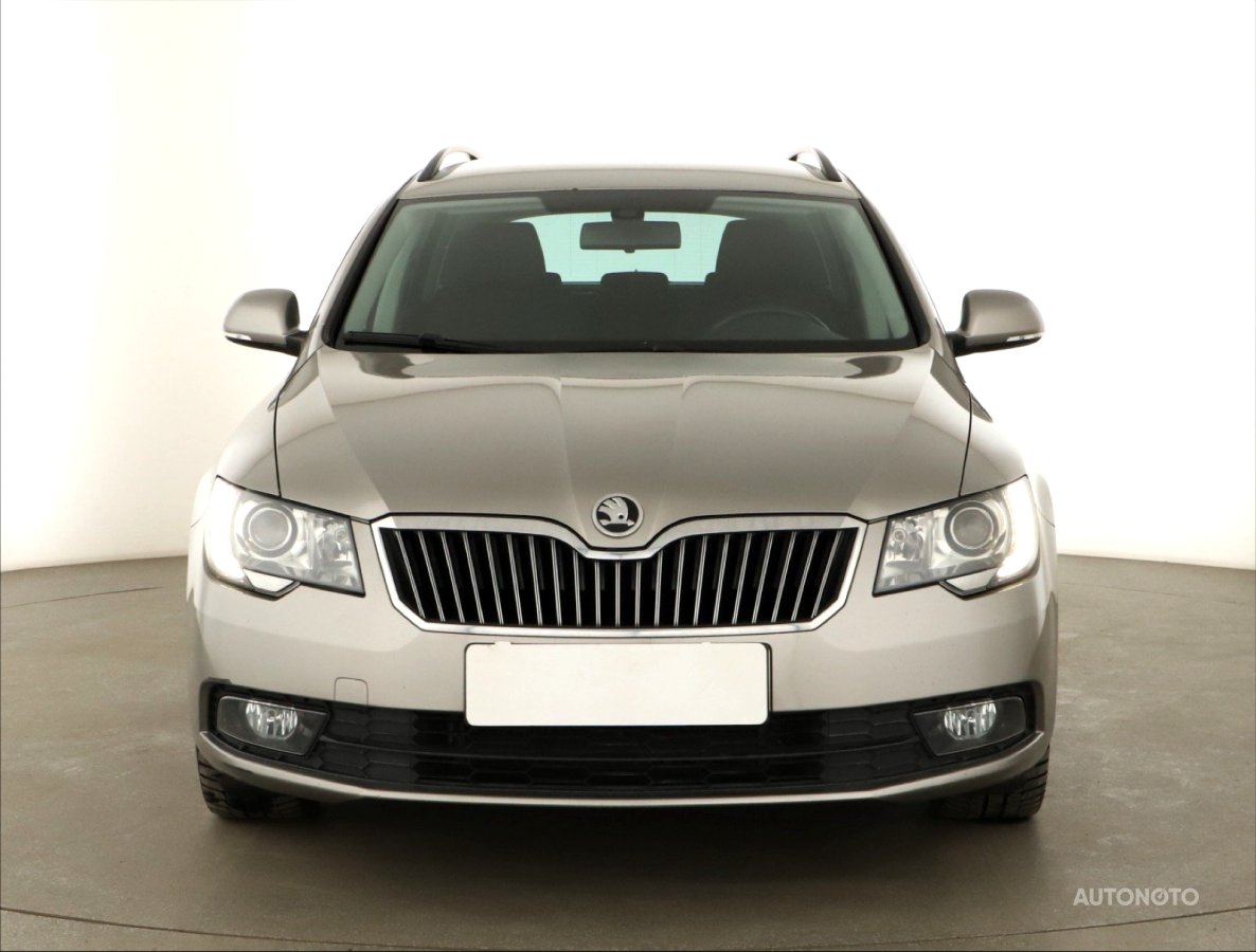 Škoda Superb, 2015 - pohled č. 2