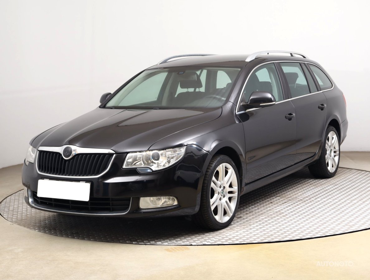 Škoda Superb, 2010 - pohled č. 3