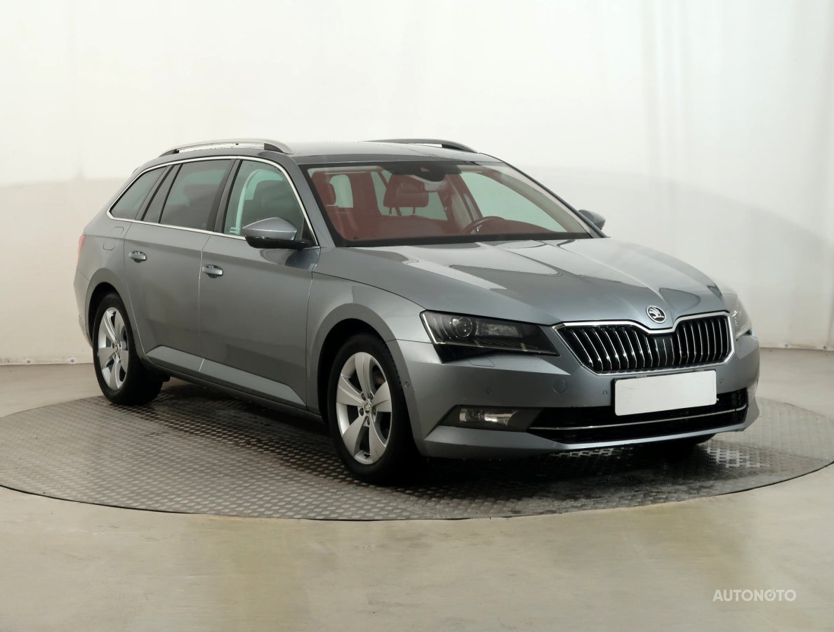 Škoda Superb, 2017 - celkový pohled