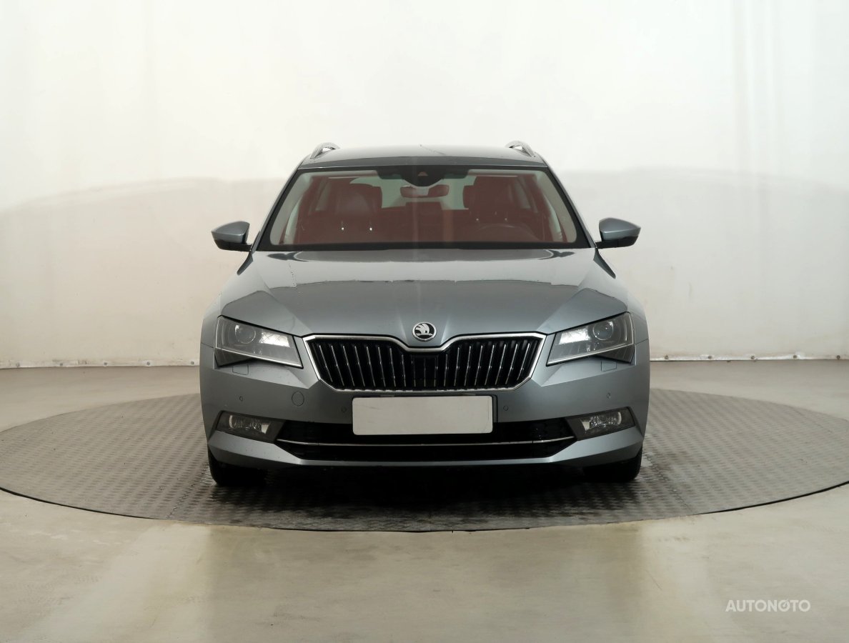 Škoda Superb, 2017 - pohled č. 2