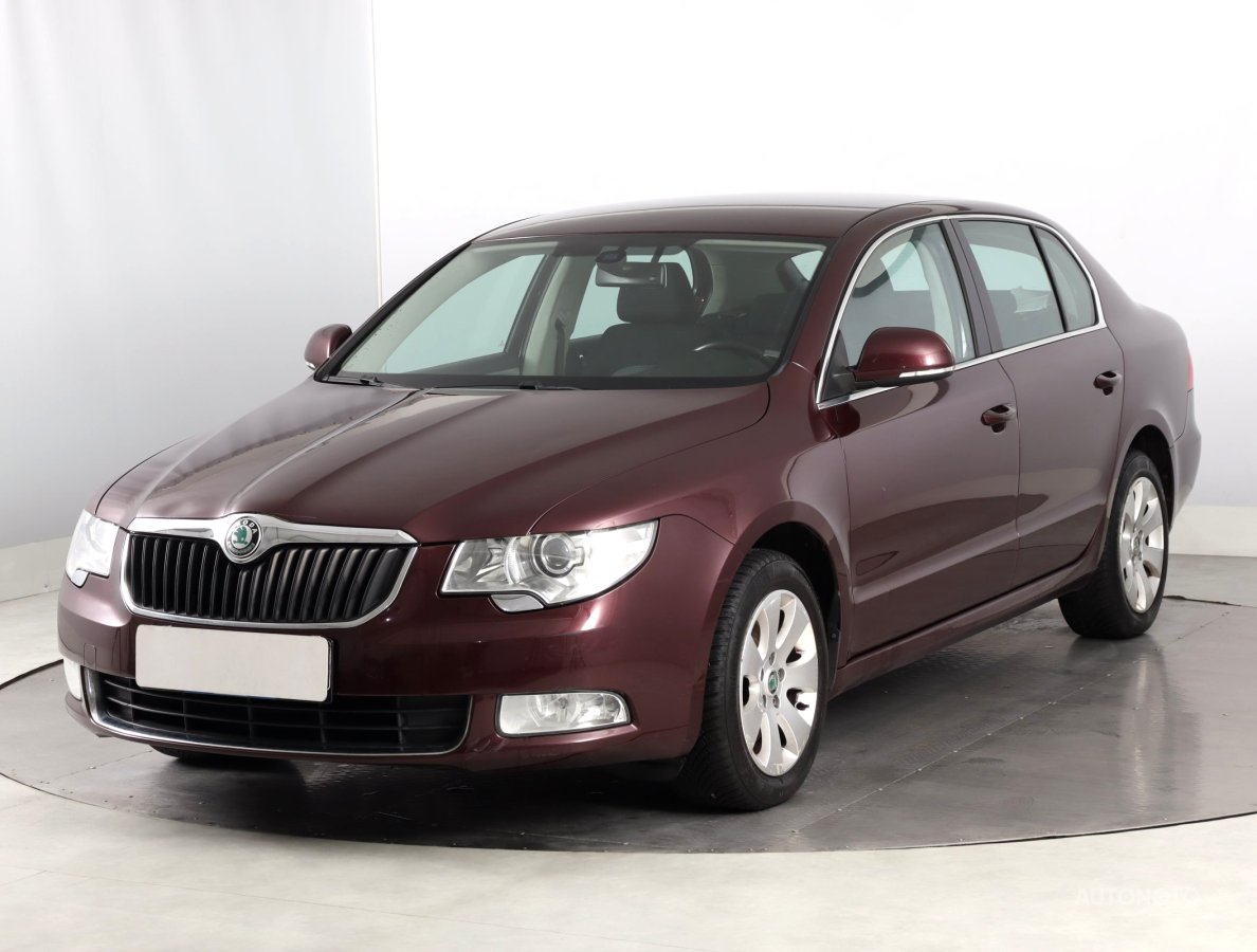Škoda Superb, 2010 - pohled č. 3