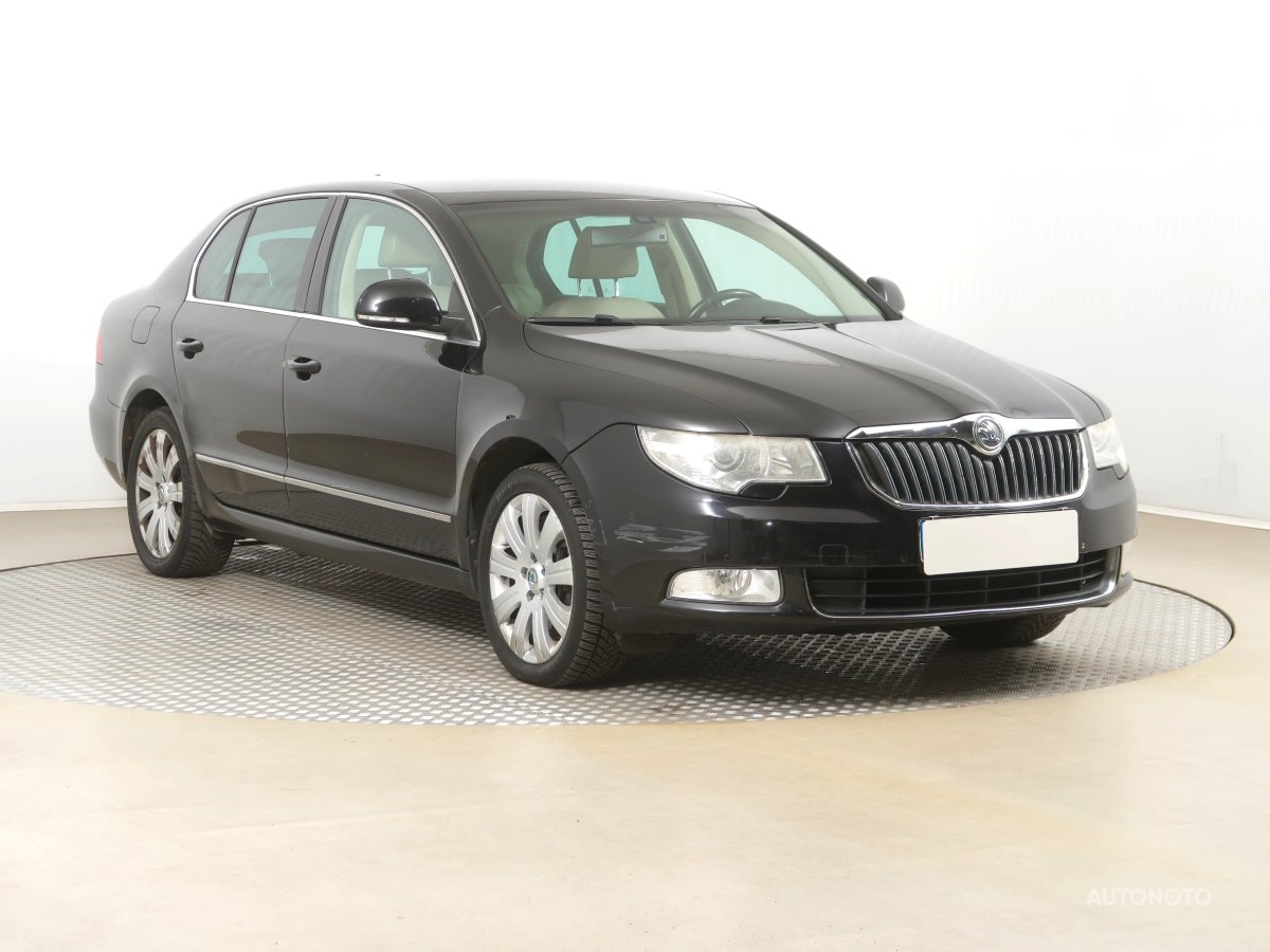 Škoda Superb, 2008 - celkový pohled