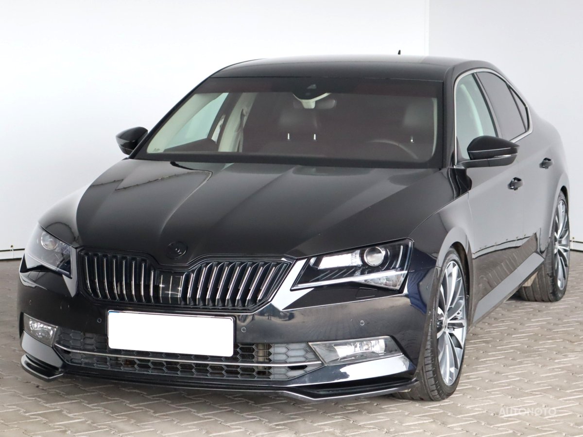 Škoda Superb, 2017 - pohled č. 3