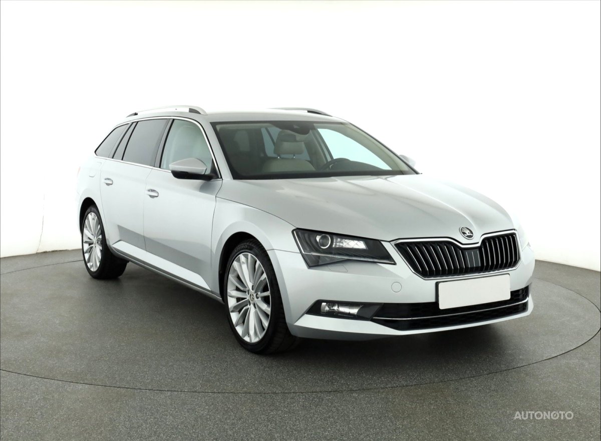 Škoda Superb, 2016 - celkový pohled