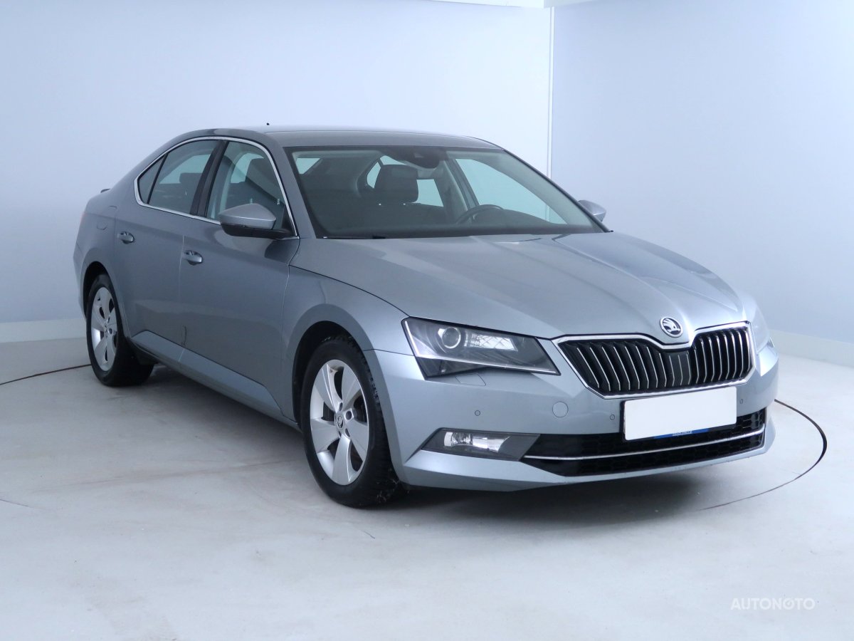 Škoda Superb, 2016 - celkový pohled