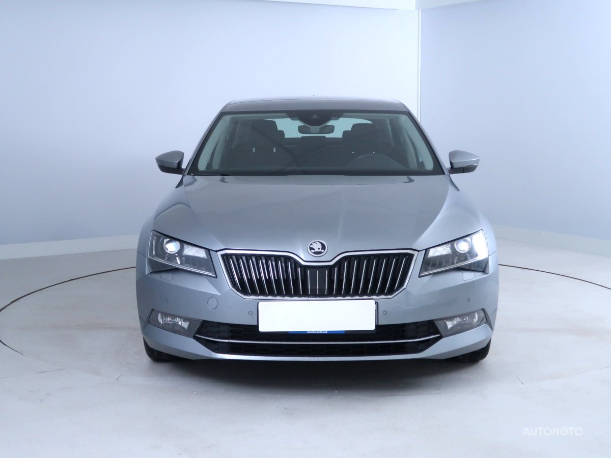 Škoda Superb, 2016 - pohled č. 2