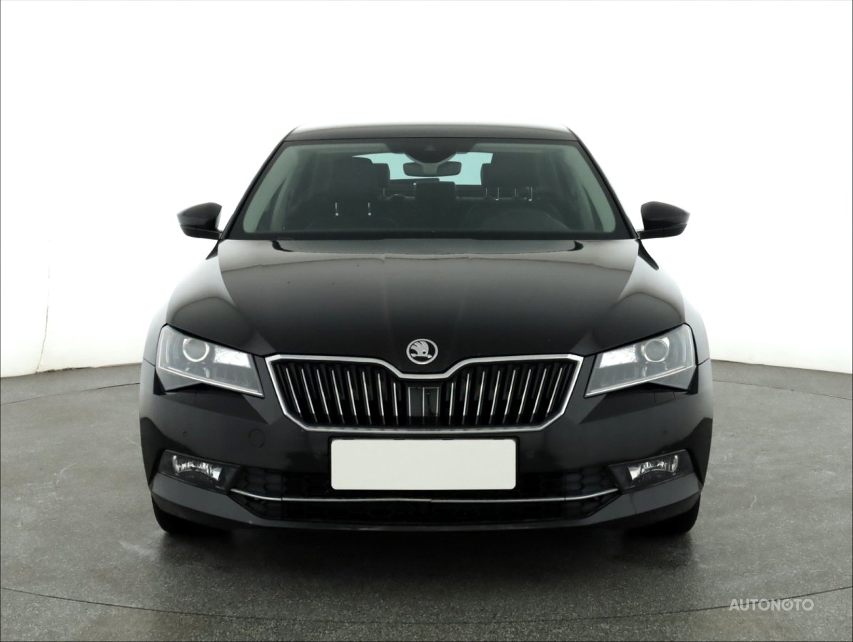 Škoda Superb, 2018 - pohled č. 2