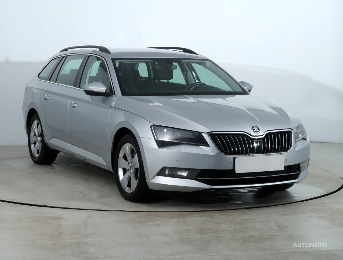 Škoda Superb, 2016 - celkový pohled