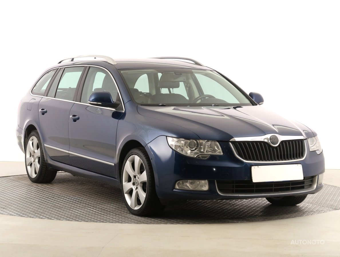 Škoda Superb, 2009 - celkový pohled