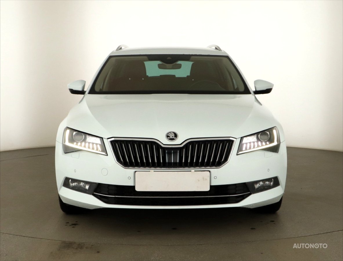 Škoda Superb, 2015 - pohled č. 2