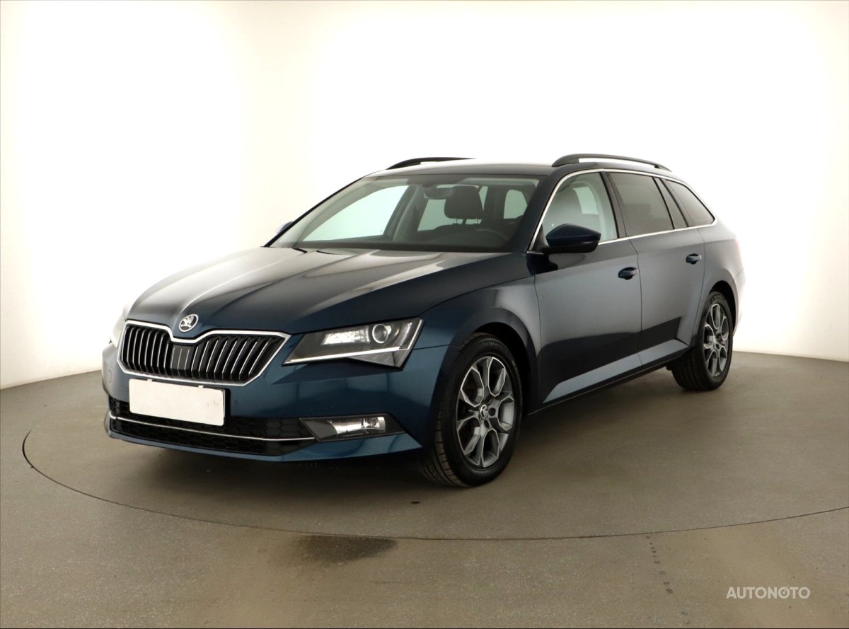 Škoda Superb, 2018 - pohled č. 3