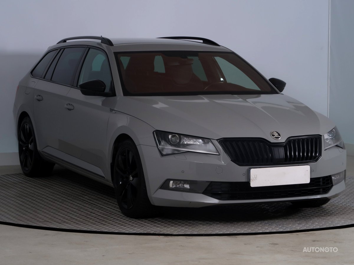 Škoda Superb, 2018 - celkový pohled
