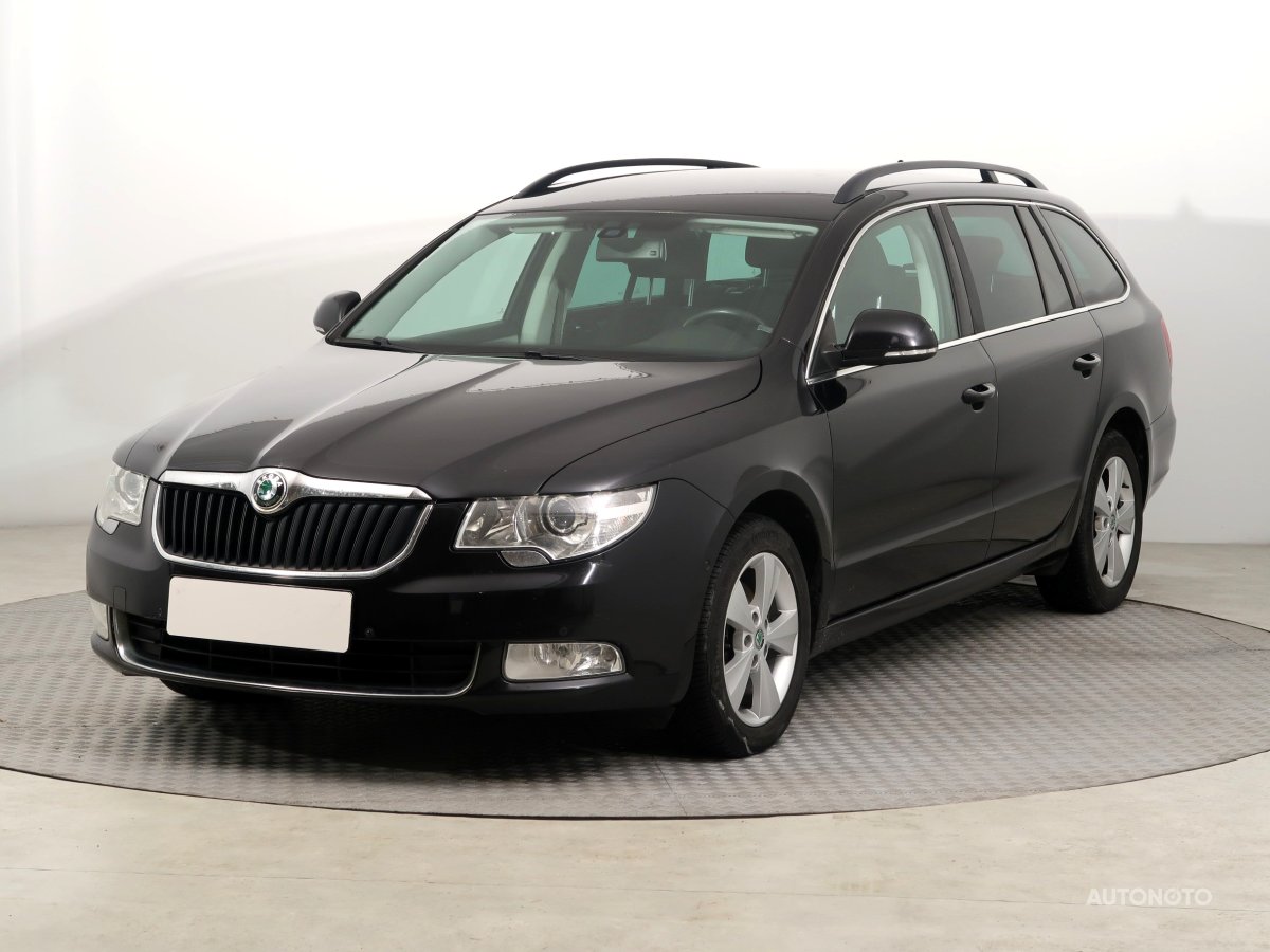 Škoda Superb, 2013 - pohled č. 3