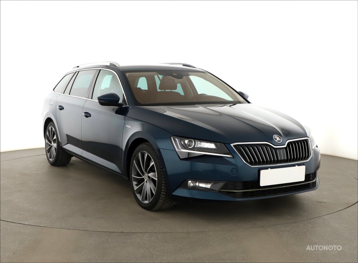 Škoda Superb, 2019 - celkový pohled