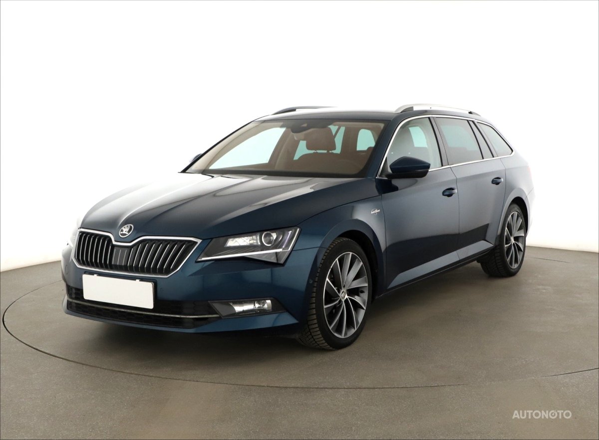 Škoda Superb, 2019 - pohled č. 3