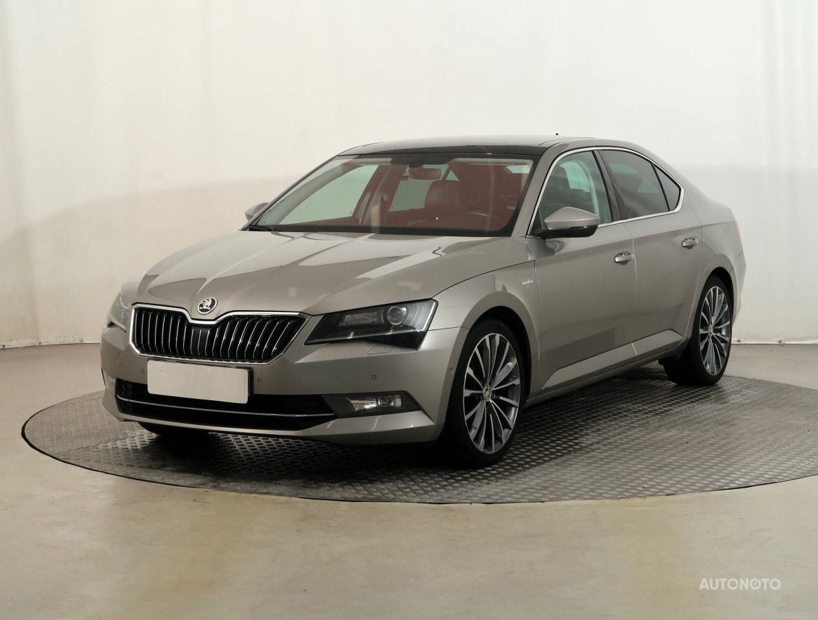 Škoda Superb, 2016 - pohled č. 3